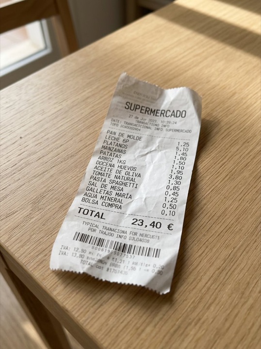 Foto de un ticket de supermercado